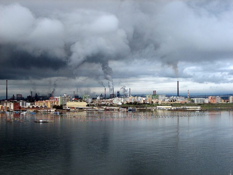 Troppe morti a Taranto: lo conferma il progetto Sentieri