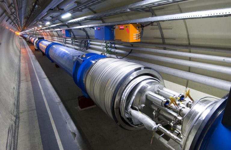 Ritardi per il riavvio di Lhc