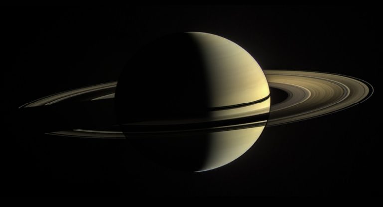 saturno