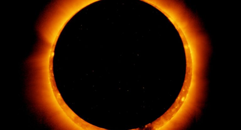 eclissi anulare solare sole luna diretta